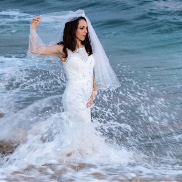 Meet your Posher, Natasha - Picture 2 of 3